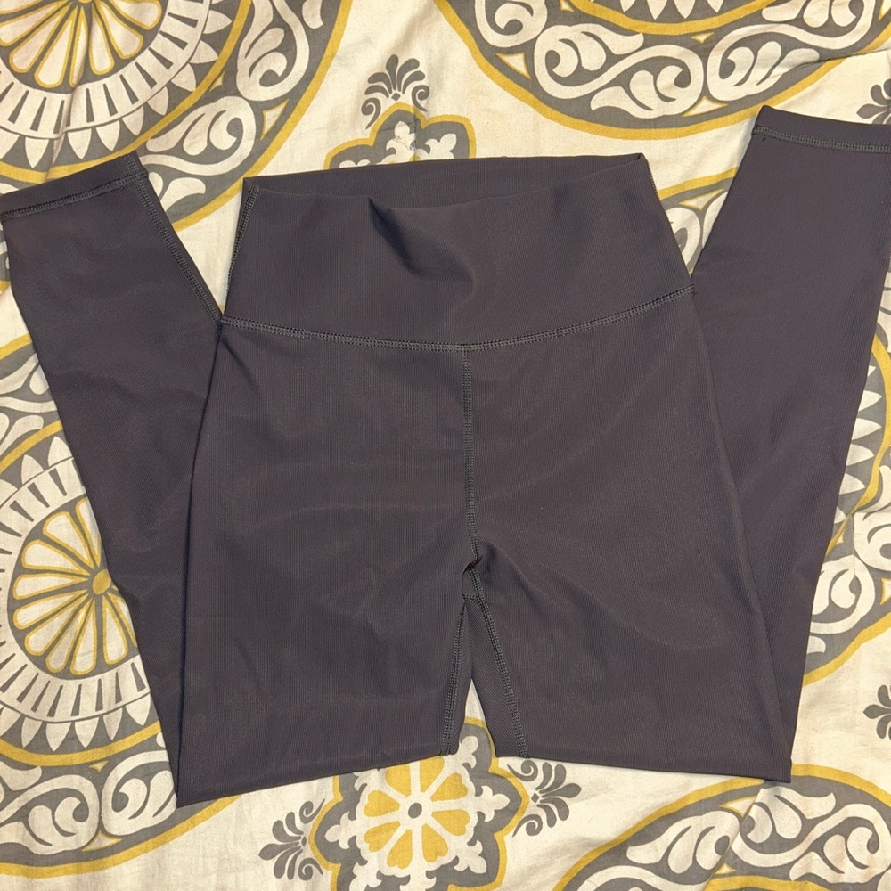WILO Slate Gray High-Waisted Leggings